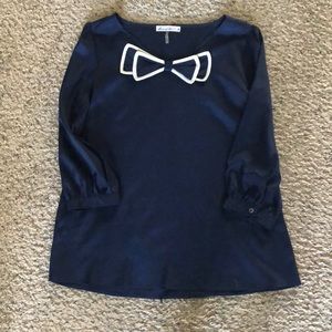 Navy Blue Bow Top. Size Medium